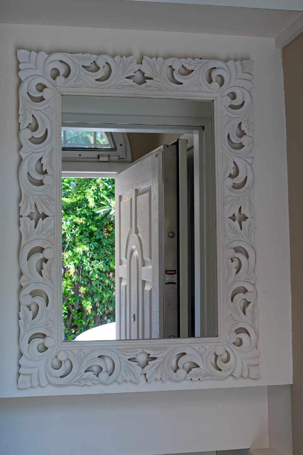 Charming And Cozy House Apartment Nettuno Exterior photo